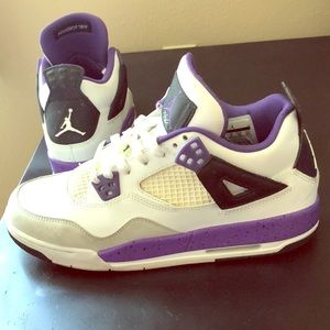 Air Jordan 4 GS Ultraviolet